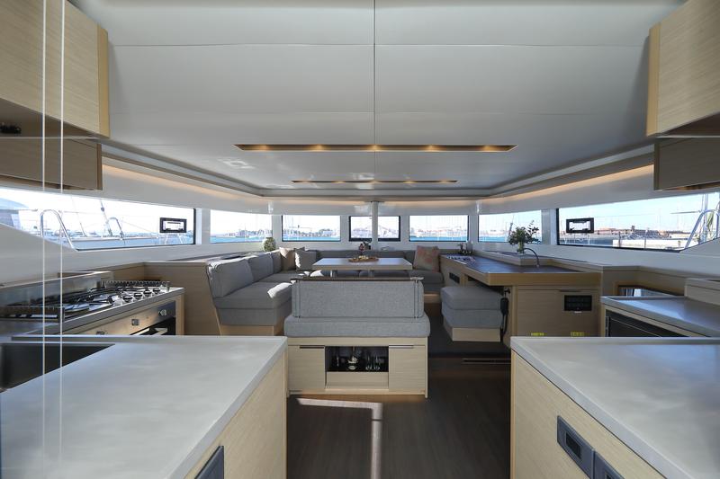 Book yachts online - catamaran - Lagoon 51 - owner version - SERENDIPITY - rent