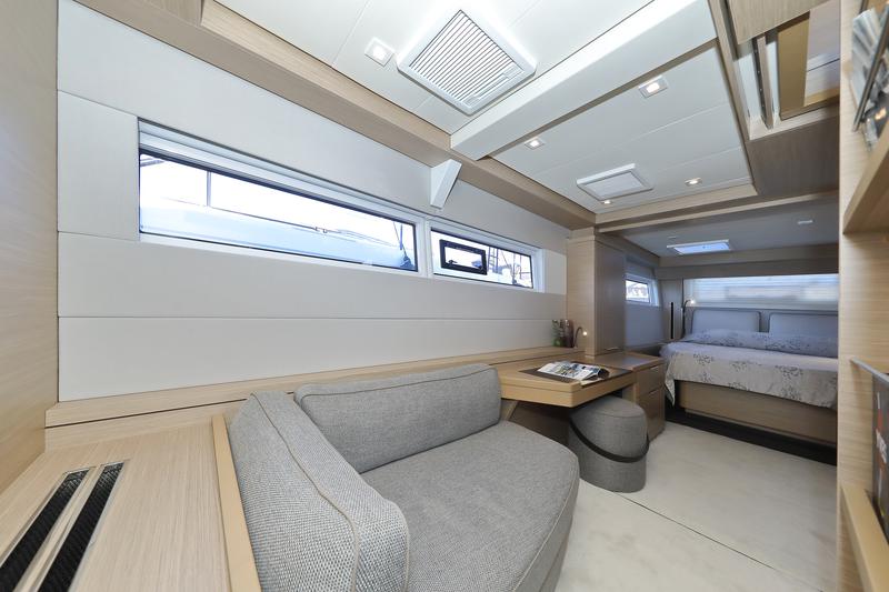 Book yachts online - catamaran - Lagoon 51 - owner version - SERENDIPITY - rent