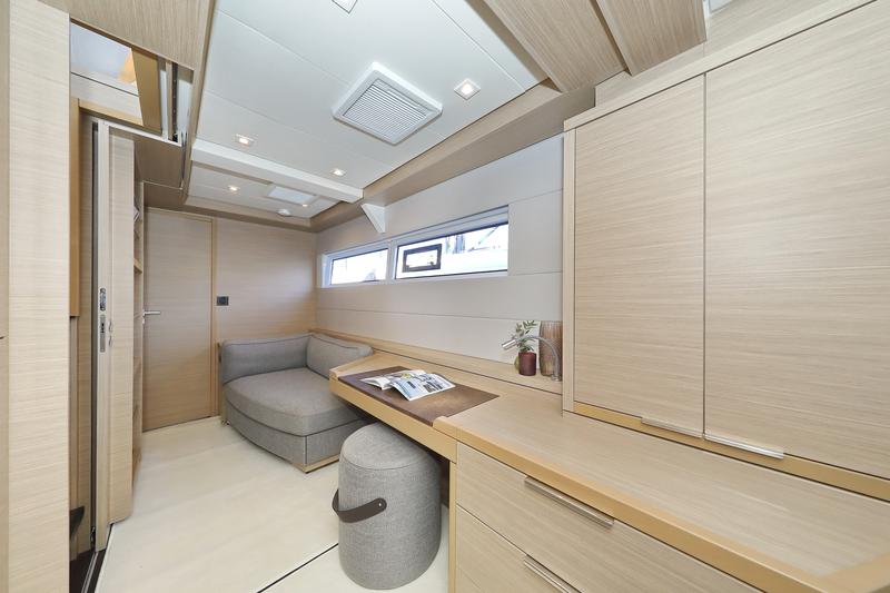 Book yachts online - catamaran - Lagoon 51 - owner version - SERENDIPITY - rent