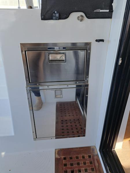 Book yachts online - catamaran - Lagoon 42 - LILA - NEW IN FLEET  - rent