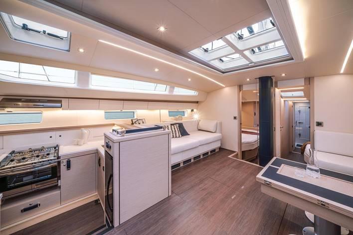 Book yachts online - sailboat - Jeanneau 65 - Uranos - rent