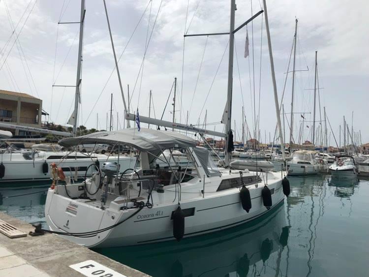 Book yachts online - sailboat - Oceanis 41.1 - Ioanna - rent