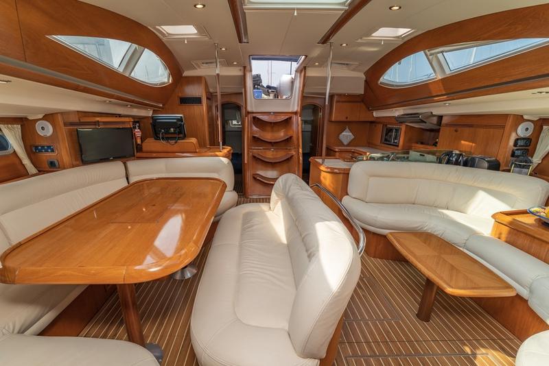 Book yachts online - sailboat - Sun Odyssey 54DS - Vanilla - rent