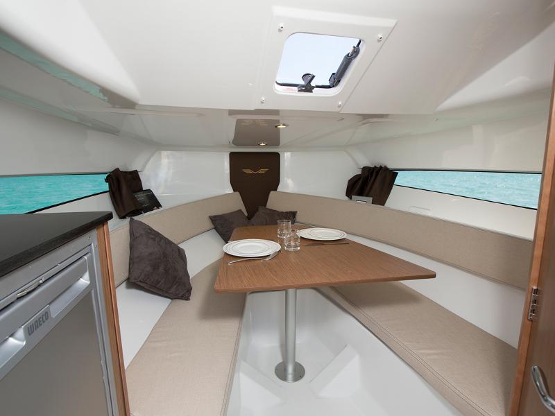 Book yachts online - motorboat - Beneteau Flyer 7.7 SUNdeck - no name - rent
