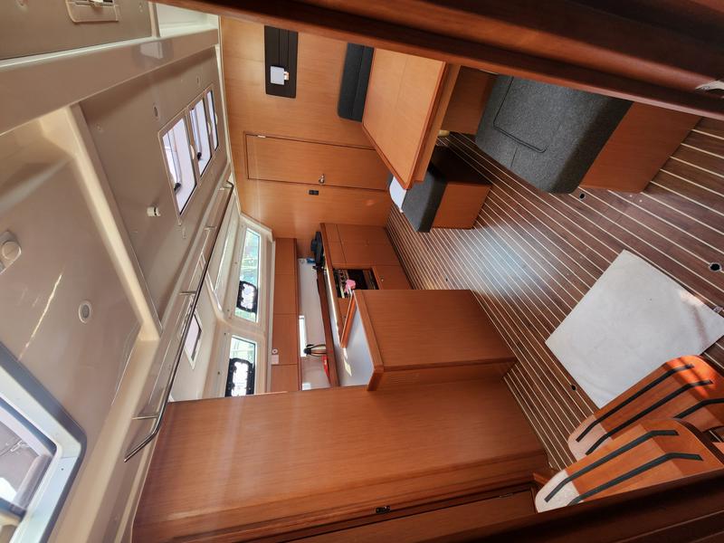 Book yachts online - sailboat - Bavaria Cruiser 46 - Sail Betelgeuse - rent
