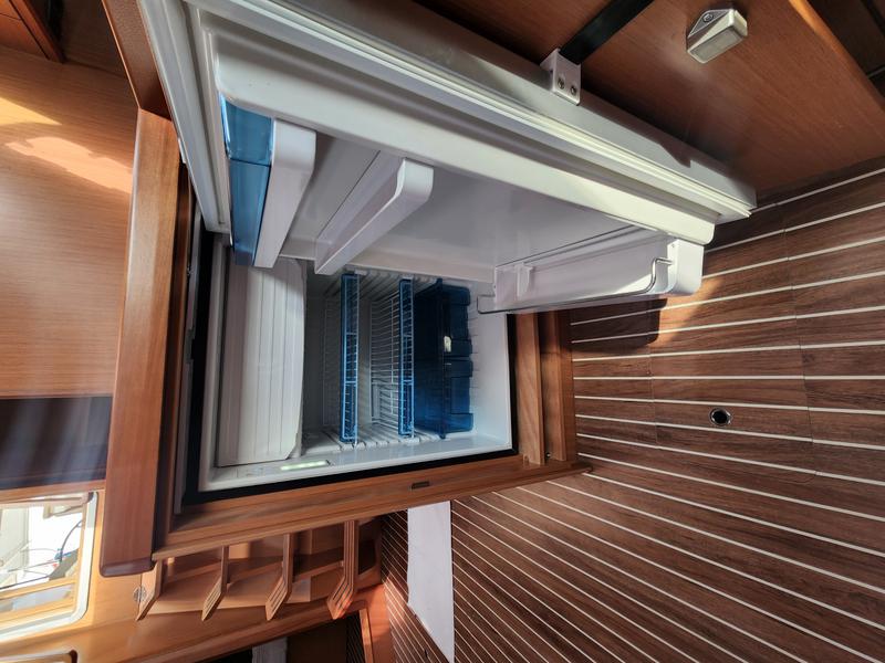 Book yachts online - sailboat - Bavaria Cruiser 46 - Sail Betelgeuse - rent