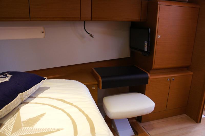 Book yachts online - sailboat - Sun Odyssey 509 - MINTAKA - rent