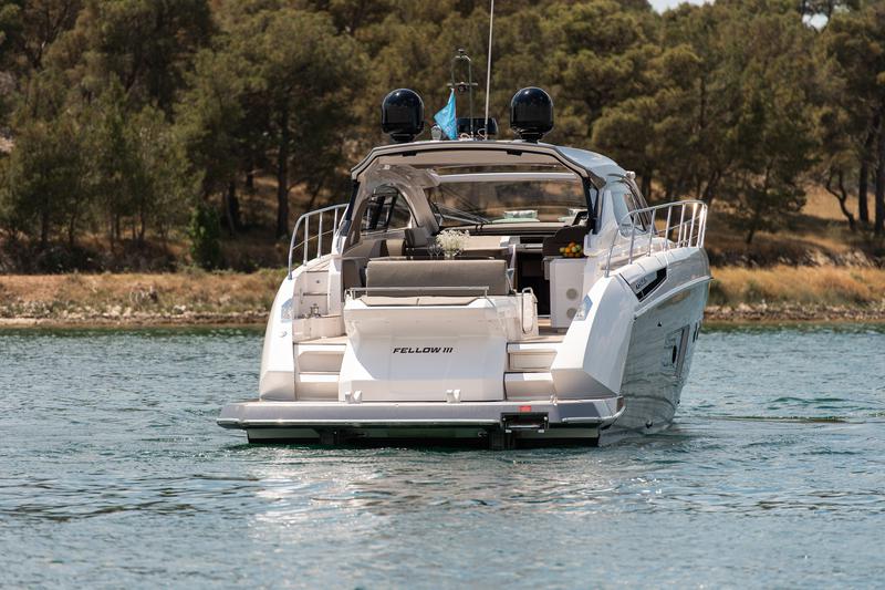 Book yachts online - motorboat - Azimut Atlantis 50 HT - Fellow III - rent