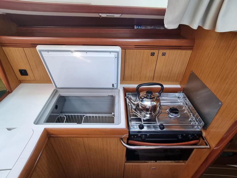 Book yachts online - sailboat - Sun Odyssey 42 i - Sea Nest - rent