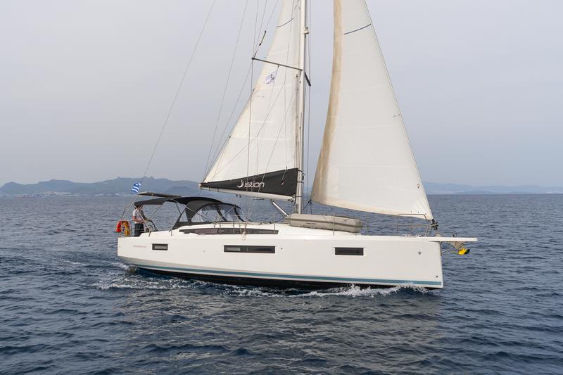Book yachts online - sailboat - Sun Odyssey 410 - GEVA X - rent