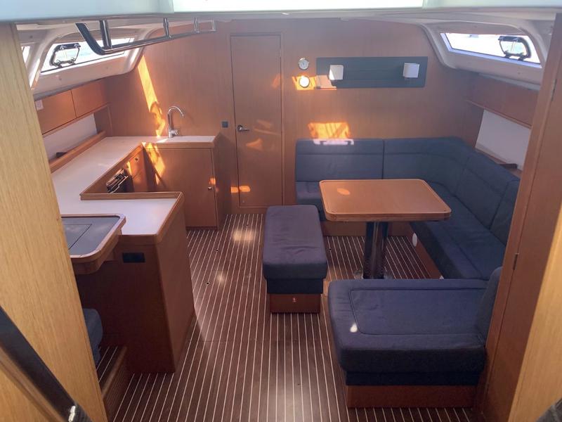 Book yachts online - sailboat - Bavaria Cruiser 51 - ALICE - rent