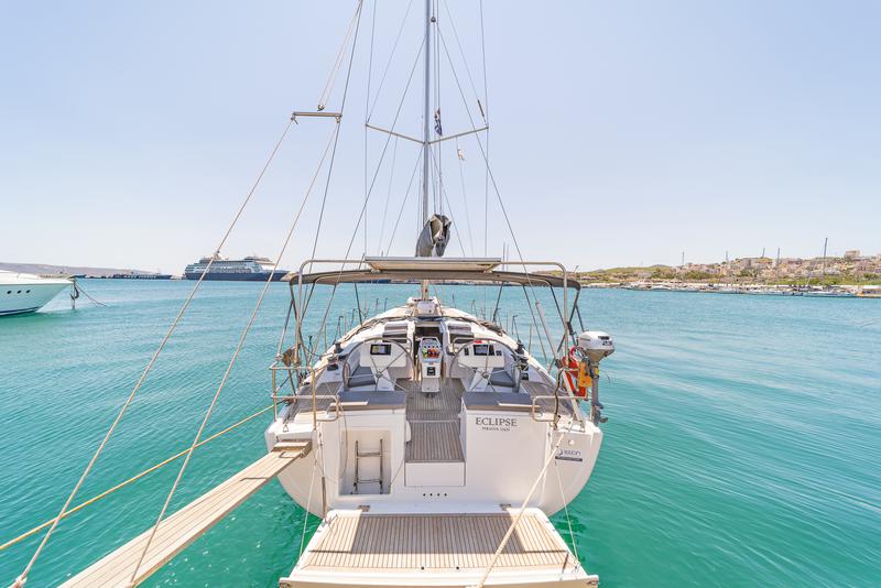Book yachts online - sailboat - Hanse 458 - ECLIPSE - rent