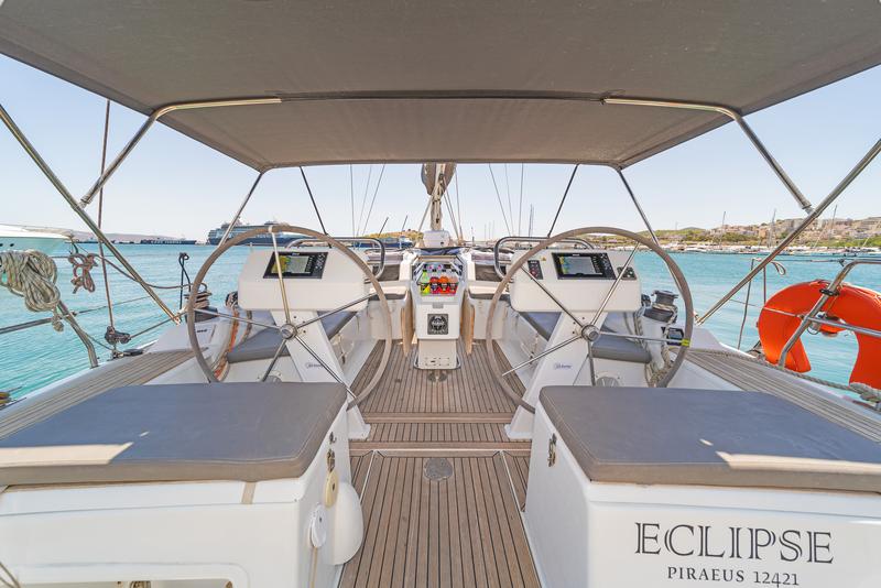 Book yachts online - sailboat - Hanse 458 - ECLIPSE - rent