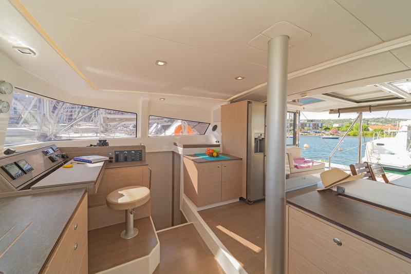 Book yachts online - catamaran - Bali 4.3 - POSEIDON - rent