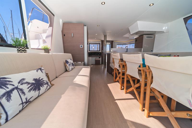 Book yachts online - catamaran - Bali 4.8 A/C &amp; GEN &amp; WM - ABOUT TIME - rent
