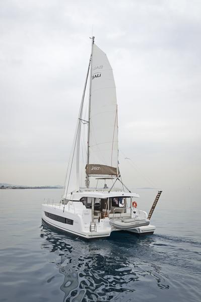 Book yachts online - catamaran - Bali Catspace - MEDITEO - rent