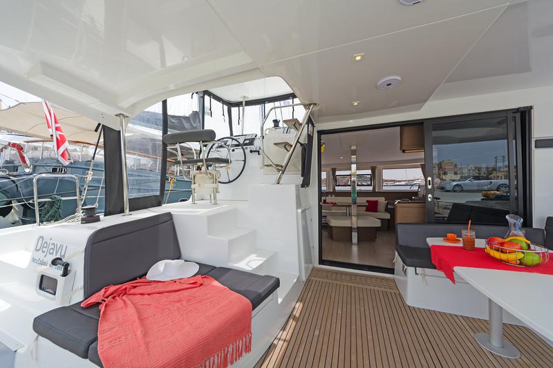 Book yachts online - catamaran - Lagoon 42 A/C &amp; GEN. - DEJA VU - rent