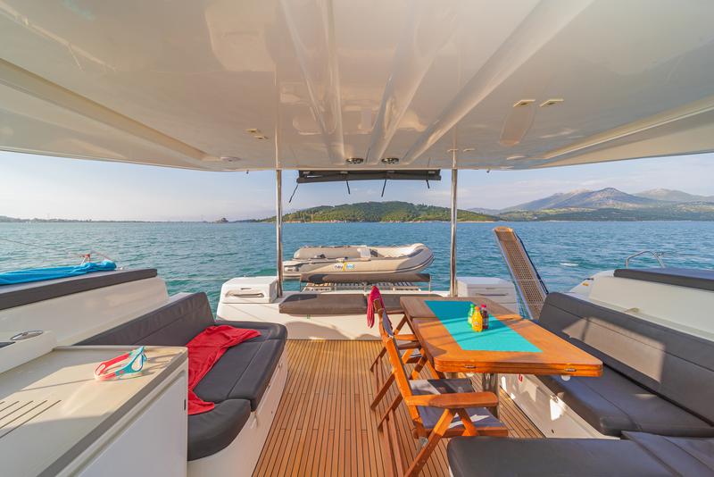 Book yachts online - catamaran - Lagoon 50 A/C &amp; GEN &amp; WM - ANDROMEDA - rent