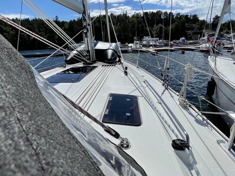 Book yachts online - sailboat - Bavaria 41 - TWELVE - rent