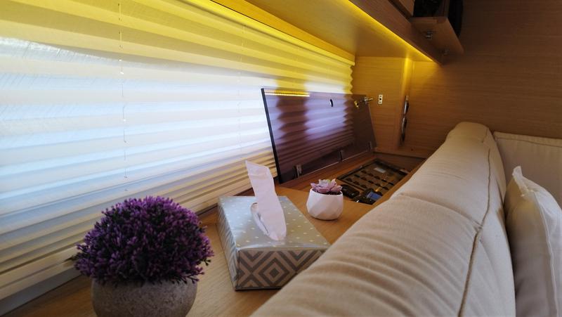 Book yachts online - sailboat - Dufour 56 Exclusive 2018 - Hola - rent