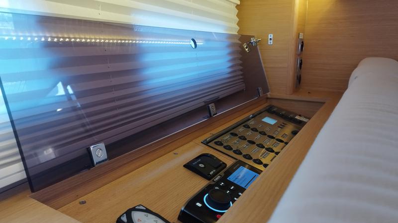 Book yachts online - sailboat - Dufour 56 Exclusive 2018 - Hola - rent