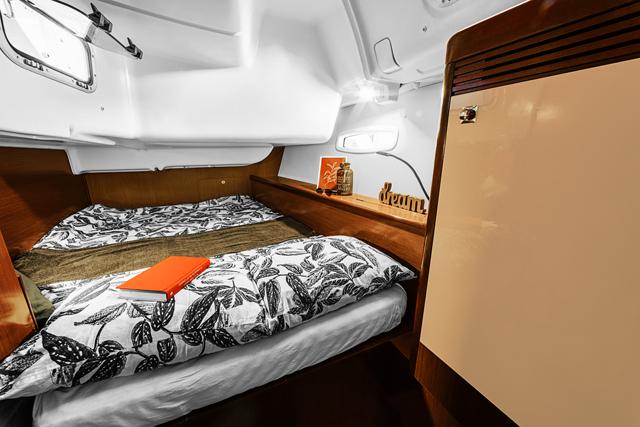 Book yachts online - sailboat - Oceanis 40 - FELIX - Refit 2018 - rent