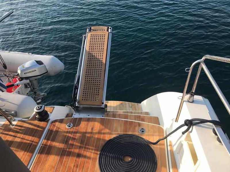 Book yachts online - catamaran - Lagoon 450 F - Irida VI - rent
