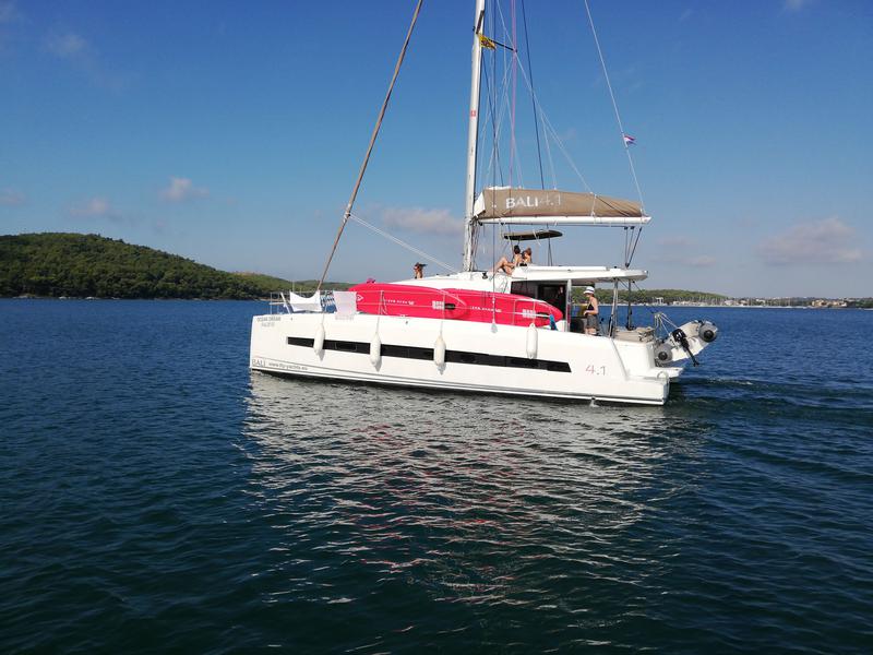 Book yachts online - catamaran - Bali 4.1 - Ocean Dream - rent