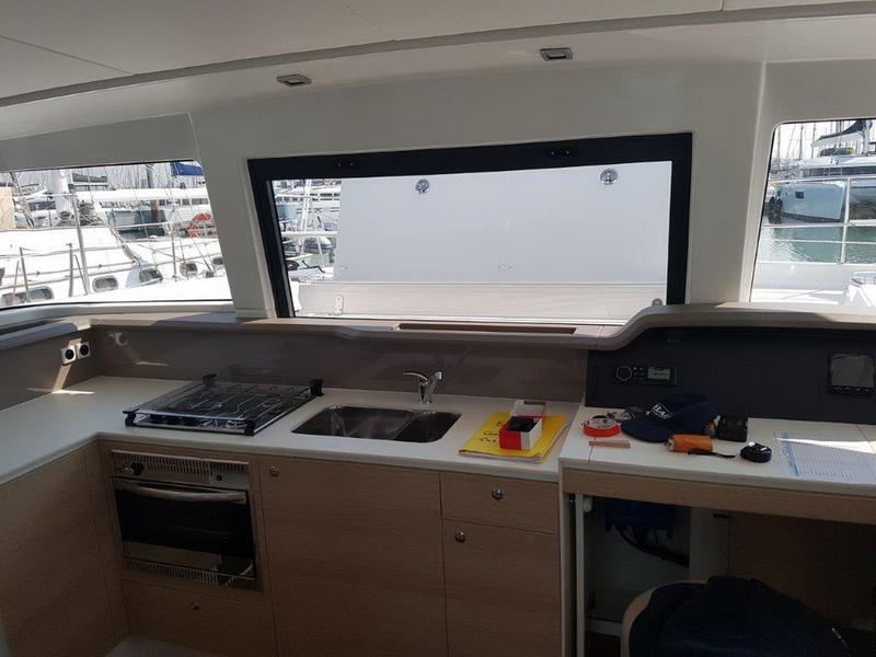 Book yachts online - catamaran - Bali 4.1 - Ocean Dream - rent