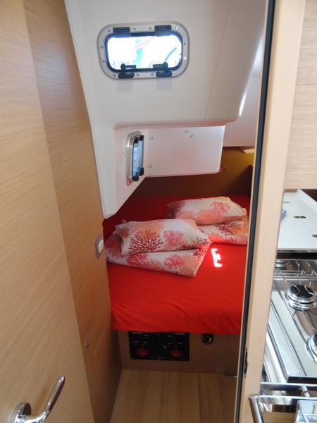 Book yachts online - sailboat - Sun Odyssey 380 - Maravilha - rent