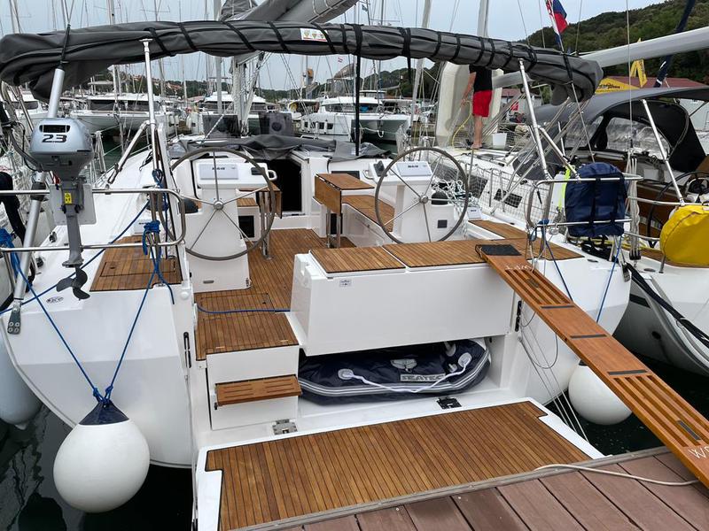 Book yachts online - sailboat - Bavaria C45 Style - Libertas - rent