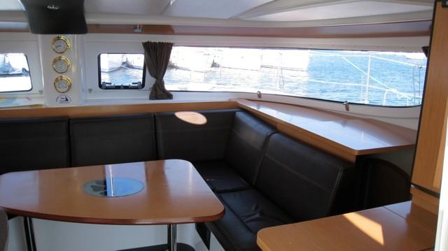 Book yachts online - catamaran - Lipari 41 (4 dbl, 2sgl) - Marisol - rent