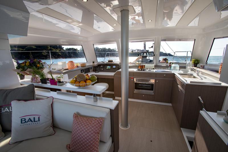 Book yachts online - catamaran - Bali Catspace - Day Dream - rent