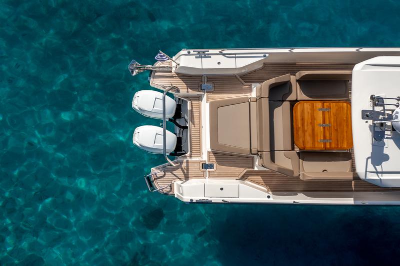 Book yachts online - motorboat - Nimbus T11 - Spisea II - rent