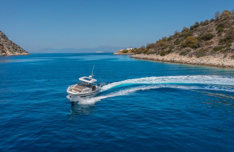 Book yachts online - motorboat - Nimbus T11 - Spisea II - rent