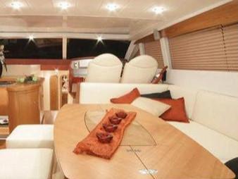 Book yachts online - motorboat - Alena 58 - Sirius - rent
