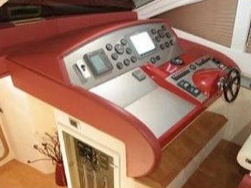 Book yachts online - motorboat - Alena 58 - Sirius - rent