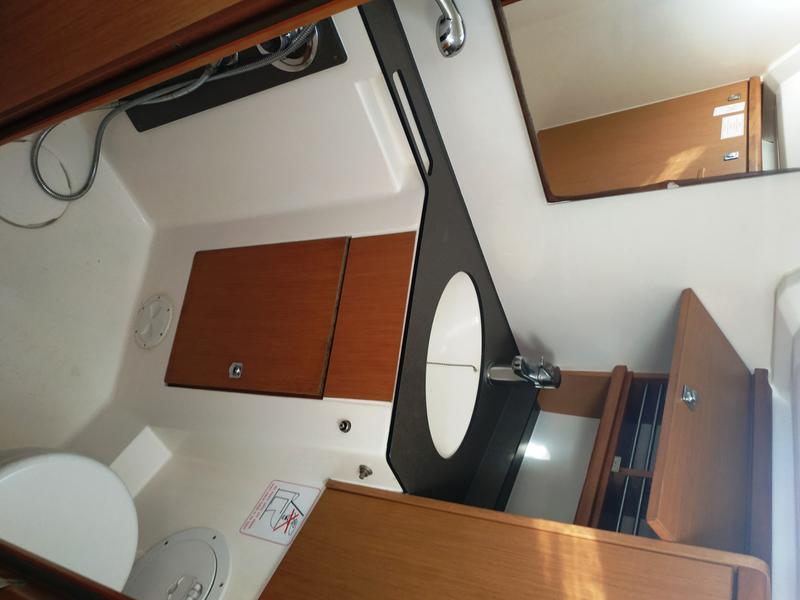 Book yachts online - sailboat - Bavaria 46 Cruiser - XANNAX II - rent