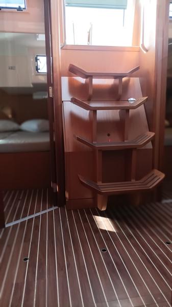 Book yachts online - sailboat - Bavaria C45 - LEGO - rent