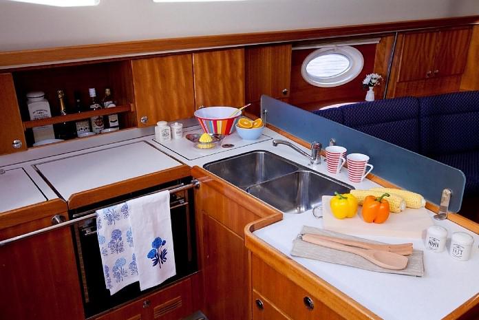Book yachts online - sailboat - Elan 434 Impression - Kallisti - rent