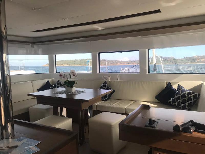 Book yachts online - catamaran - Lagoon 50 - Baten Kaitos II  (A/C, WM, Generator, Tender Lift, Inverter) - rent