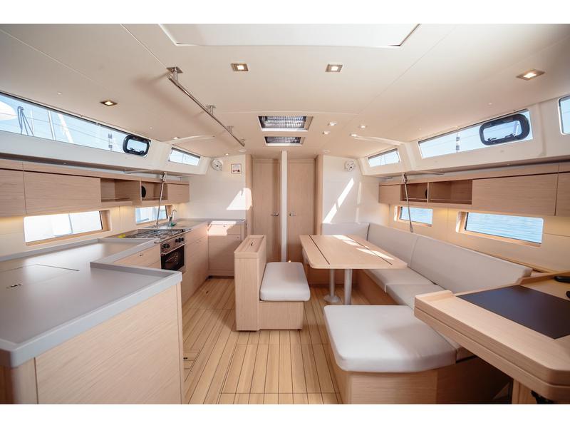 Book yachts online - sailboat - Oceanis 46.1 (5 cab) - Moonraker - rent