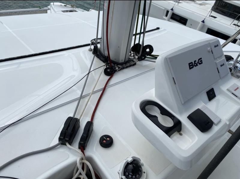 Book yachts online - catamaran - Lagoon 50 - Dreamers - rent