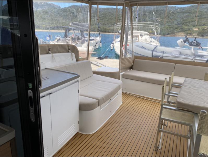Book yachts online - catamaran - Lagoon 50 - Dreamers - rent
