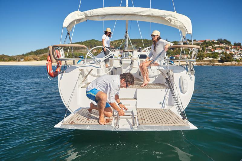 Book yachts online - sailboat - Elan 45 Impression - Sailway Ocho - rent