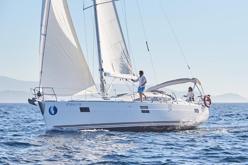 Book yachts online - sailboat - Elan 45 Impression - Sailway Ocho - rent