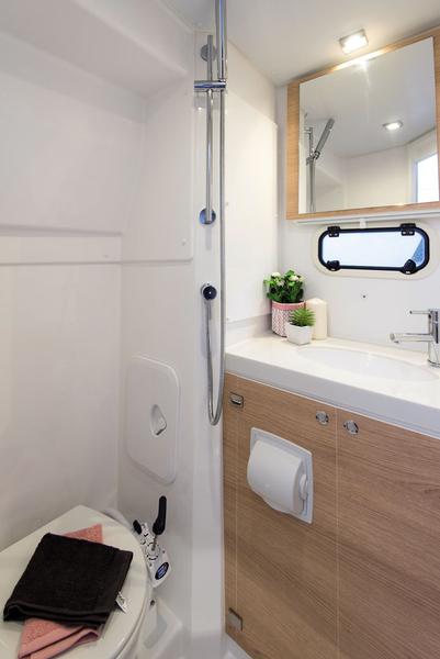 Book yachts online - catamaran - Bali 5.4 - Alfa.bm2 - rent
