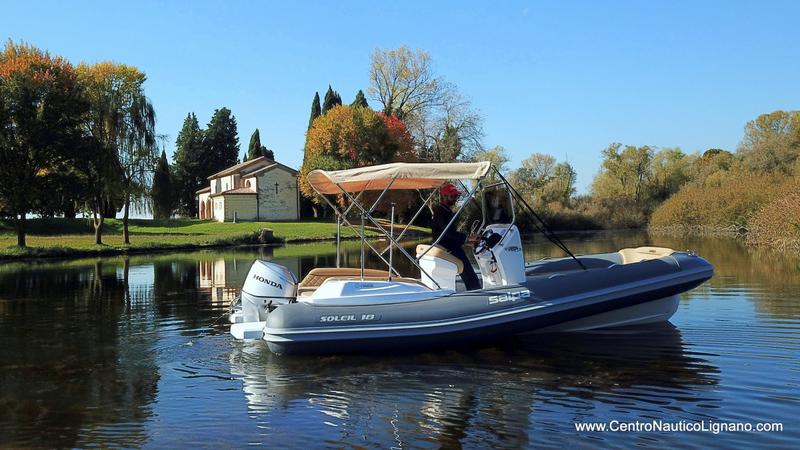 Book yachts online - motorboat - Salpa Soleil 18 - Liberty - rent