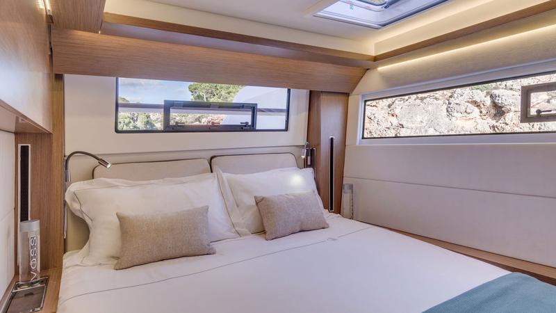 Book yachts online - catamaran - Sunsail Lagoon 505 - Sunsail Lagoon 505 (2020) - rent
