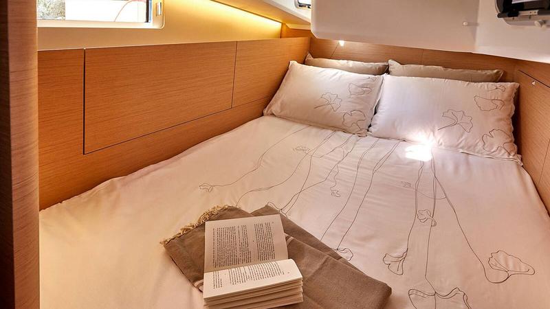 Book yachts online - sailboat - Sunsail 410 - Sunsail 410 (2020) - rent